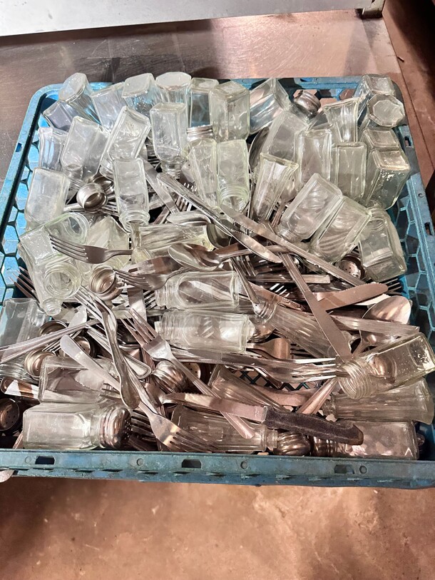 One Lot Of Misc. Kitchen Items - Image 1 of 3
