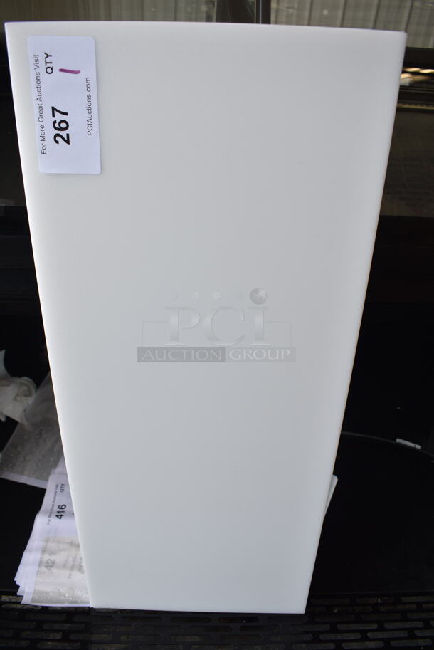 BRAND NEW SCRATCH AND DENT! Cutting Board.  - Image 1 of 4