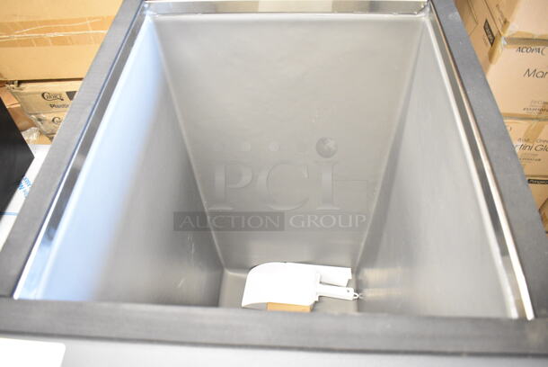 BRAND NEW! 2021 Scotsman B322S Stainless Steel Commercial Ice Bin. 370 lb. - Image 4 of 9