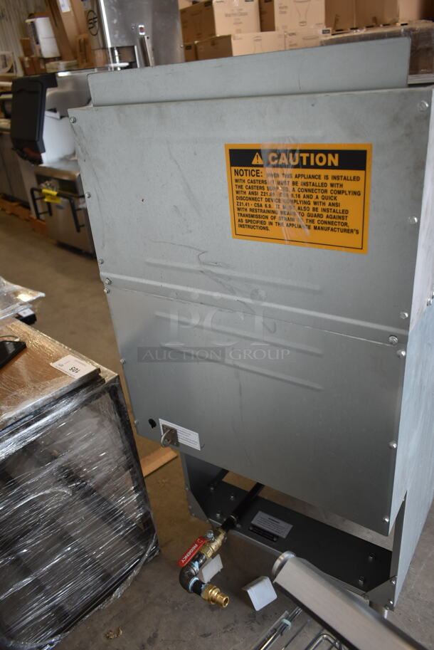 LIKE NEW! 2023 Avantco 177FF100N Stainless Steel Commercial Floor Style Natural Gas Powered 70-100 Pound Deep Fat Fryer. 150,000 BTU.  - Image 4 of 6