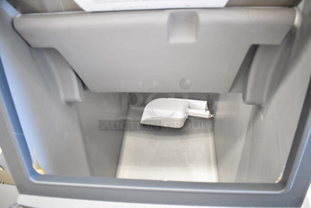 BRAND NEW! 2021 Scotsman B322S Stainless Steel Commercial Ice Bin. 370 lb. - Image 5 of 9