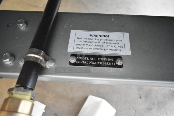 LIKE NEW! 2023 Avantco 177FF100N Stainless Steel Commercial Floor Style Natural Gas Powered 70-100 Pound Deep Fat Fryer. 150,000 BTU.  - Image 5 of 6