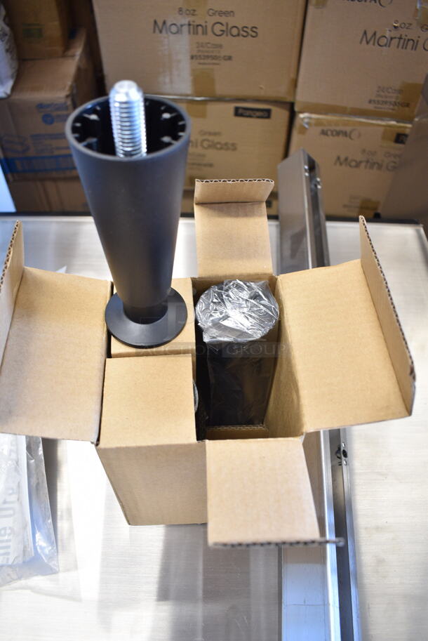 BRAND NEW! 2021 Scotsman B322S Stainless Steel Commercial Ice Bin. 370 lb. - Image 7 of 9