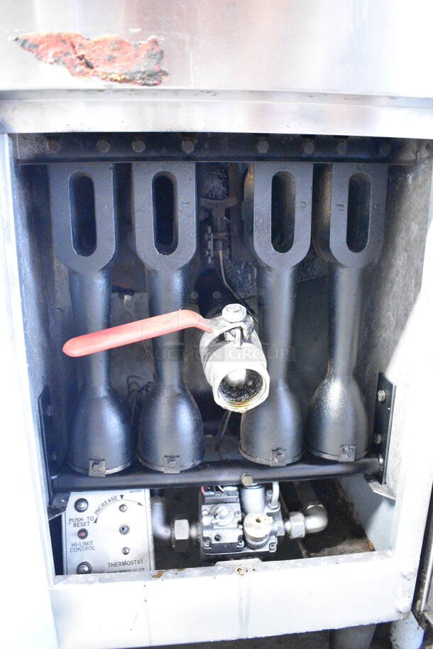 Cecilware Stainless Steel Commercial Floor Style Natural Gas Powered Deep Fat Fryer.  - Image 3 of 5