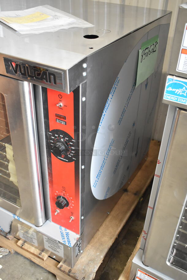 BRAND NEW SCRATCH AND DENT! Vulcan VC4ED-12D1 Stainless Steel Commercial Electric Powered Single Deck Full Size Electric Convection Oven. No Legs. 240 Volts, 1 Phase. - Image 4 of 6