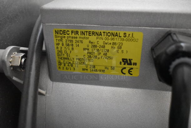 BRAND NEW SCRATCH AND DENT! Vulcan VC4ED-12D1 Stainless Steel Commercial Electric Powered Single Deck Full Size Electric Convection Oven. No Legs. 240 Volts, 1 Phase. - Image 5 of 6
