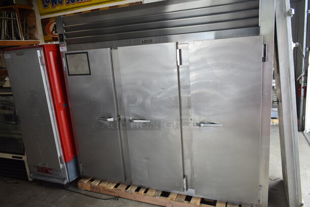 Traulsen RLT332WREFHS Stainless Steel Commercial 3 Door Reach In Cooler. 115 Volts, 1 Phase. Tested and Powers On But Does Not Get Cold. Appears to Have Piercing Valve - Image 2 of 4