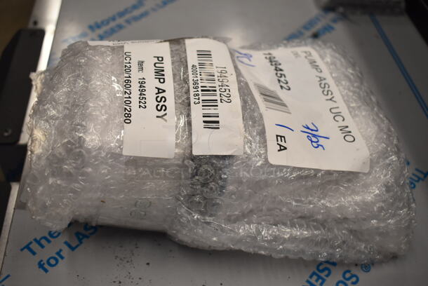 BRAND NEW SCRATCH AND DENT! Avantco Ice 19494522 Pump Assembly for Select Undercounter Ice Machines - Image 2 of 4