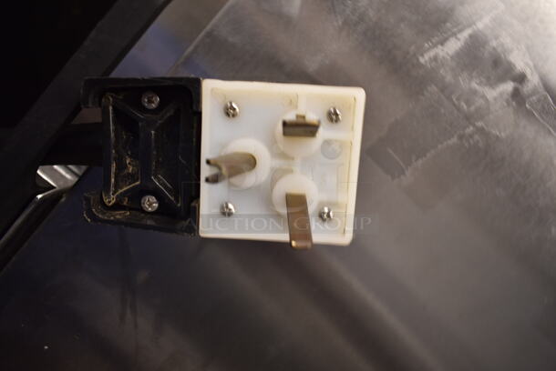 FWE RH-18-MT Stainless Steel Commercial 2 Half Size Door Reach In Warming Holding Cabinet on Commercial Casters. 208 Volts, 1 Phase.  - Image 2 of 4