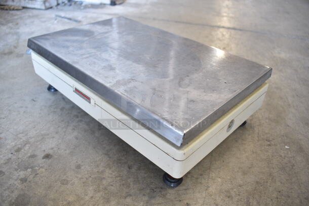 Rice Lake RSB-3000 Metal Countertop 30 Pound Scale. Tested and Powers On But Does Not Get Cold - Image 2 of 4