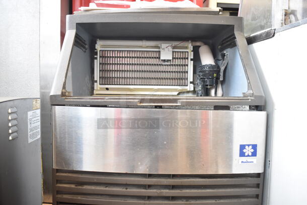 Manitowoc QY0214A Stainless Steel Commercial Undercounter Self Contained Ice Machine. 115 Volts, 1 Phase.  - Image 3 of 5
