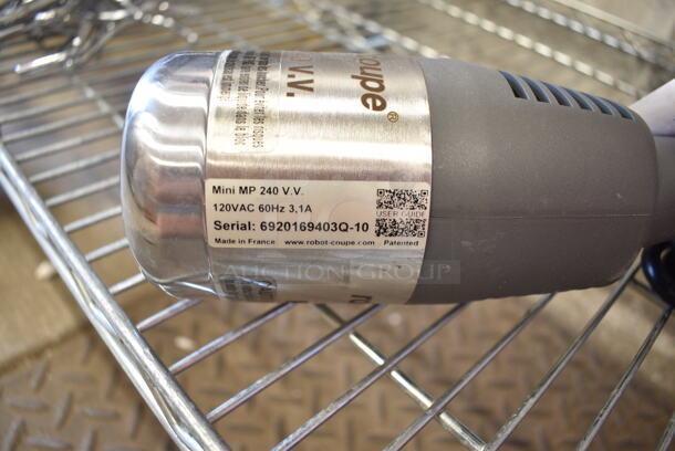 BRAND NEW SCRATCH AND DENT! Robot Coupe Mini MP 240 V.V  Mini 10" Variable Speed Immersion Blender - 2/5 HP. No Blade. Tested and Working! - Image 6 of 6