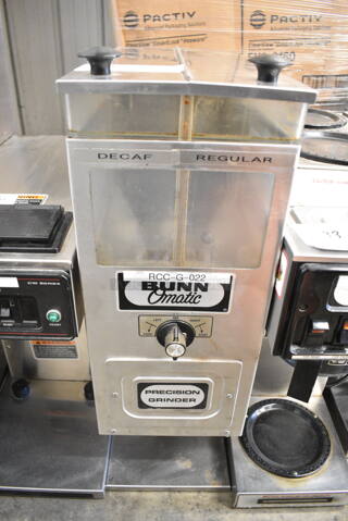 Bunn G92 INT Stainless Steel Commercial Countertop Coffee Bean Grinder. 120 Volts, 1 Phase. Tested and Working!