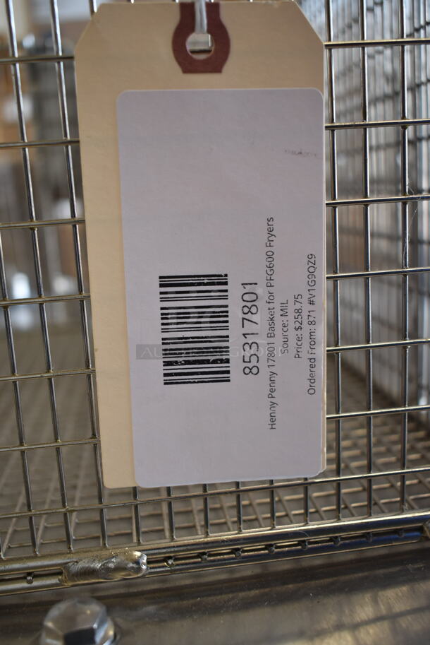 2 BRAND NEW SCRATCH AND DENT! Items; Henny Penny 19501 Basket for PFE500 Fryers, Henny Penny 17801 Basket for PFG600 Fryers. 2 Times Your Bid! - Image 5 of 5
