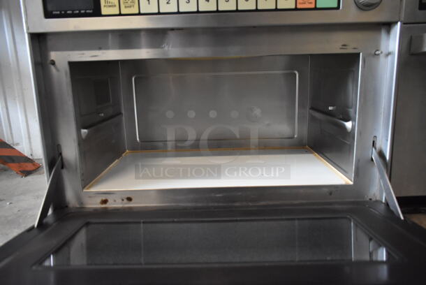Panasonic NE-3280 Stainless Steel Commercial Countertop Microwave Oven. 208/230 Volts, 1 Phase.  - Image 2 of 4
