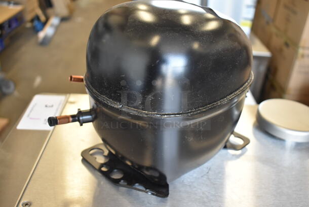 BRAND NEW SCRATCH AND DENT! Secop NLE10CN Compressor for A-19F-HC, A-23F-HC, DLC, GDC-12F-HC, and SS-1F-HC Series - 115 Volts, 1 Phase.  - Image 4 of 7