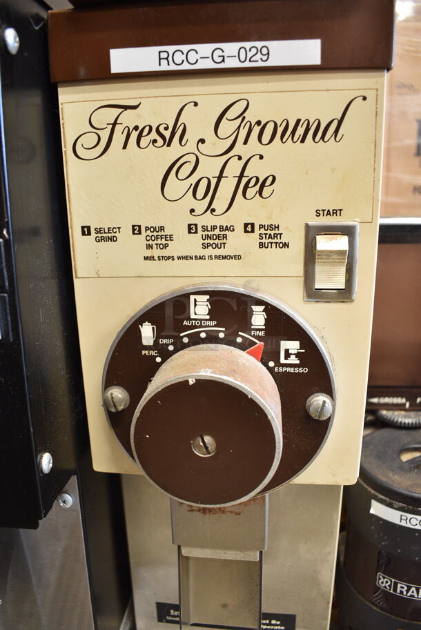 Grindmaster 850-A Metal Commercial Countertop Coffee Bean Grinder. 115 Volts, 1 Phase. Tested and Working! - Image 2 of 5