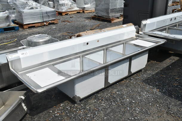 BRAND NEW SCRATCH AND DENT! Steelton 522CS31818LR 90" 18-Gauge Stainless Steel Three Compartment Commercial Sink with 2 Drainboards - 18" x 18" x 12" Bowls. No Legs.  - Image 3 of 9