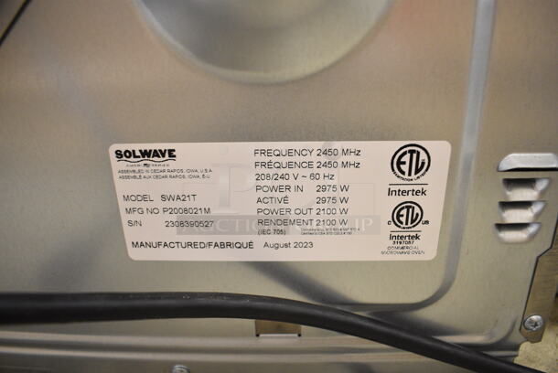 BRAND NEW SCRATCH AND DENT! 2023 Solwave SWA21T Ameri-Series Medium-Duty Stainless Steel Commercial Microwave with Push Button Controls. 208/240 Volts, 1 Phase. - Image 5 of 5