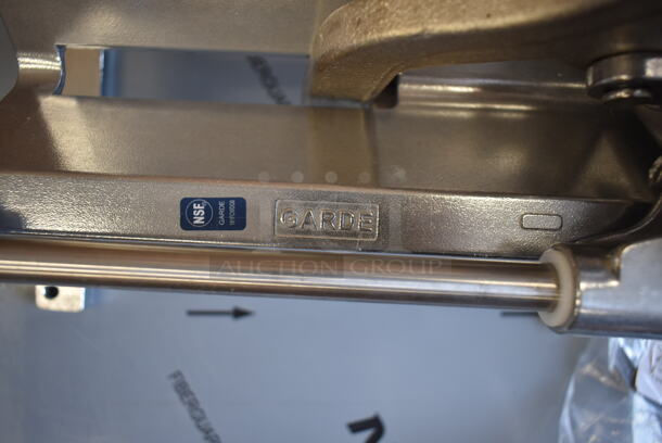 BRAND NEW SCRATCH AND DENT! Garde Metal Commercial Countertop Heavy-Duty 6-Wedge Potato / Fry Cutter with Suction Cup Feet - Image 9 of 9