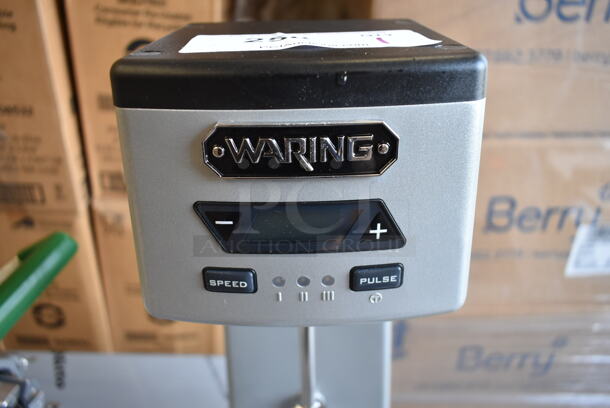 BRAND NEW SCRATCH AND DENT! Waring WDM120TX Metal Commercial Countertop Drink Mixer w/ Mixing Cup. 120 Volts, 1 Phase. Tested and Working! - Image 6 of 7