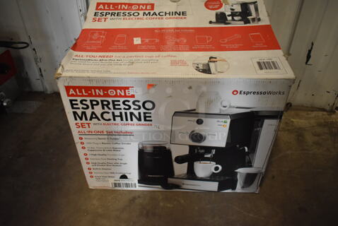 BRAND NEW SCRATCH AND DENT! EspressoWorks AEW-1000 Espresso Machine