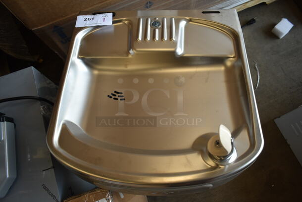 BRAND NEW SCRATCH AND DENT! Zurn Elkay EZSDWS_1G Stainless Steel Wall Mount Non-Filtered Drinking Fountain with Extra Deep Basin - Non-Refrigerated - Image 3 of 5