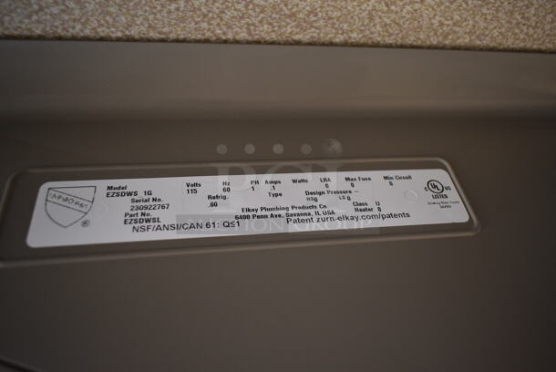 BRAND NEW SCRATCH AND DENT! Zurn Elkay EZSDWS_1G Stainless Steel Wall Mount Non-Filtered Drinking Fountain with Extra Deep Basin - Non-Refrigerated - Image 5 of 5
