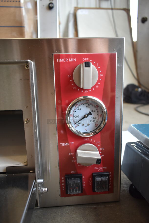 BRAND NEW SCRATCH AND DENT! Avantco 177DPO18S Stainless Steel Commercial Countertop Electric Powered Single Deck Pizza Oven w/ Cooking Stone. 120 Volts, 1 Phase. Tested and Working! - Image 5 of 8