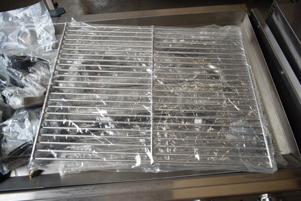 BRAND NEW SCRATCH AND DENT! 2022 Backyard Pro 554LPG36 Stainless Steel Commercial Floor Style Propane Gas Powered Outdoor Grill w/ Flat Top Griddle Attachment and Under Shelf on Commercial Casters. - Image 4 of 8