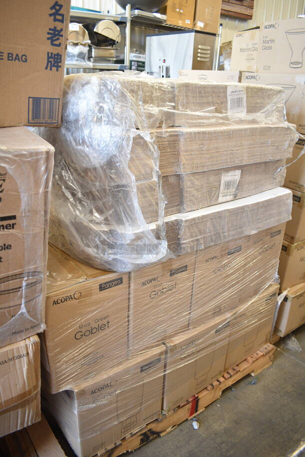 PALLET LOT of 28 BRAND NEW Boxes Including 4 Packs of 245CB12 WHITE Choice 12" x 12" x 2" White Customizable Corrugated Plain Pizza Box - 50/Bundle, 24 Boxes Acopa 5539508GR Pangea 6 oz. Green Martini Glass. 28 Times Your Bid! - Image 1 of 5
