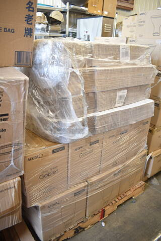 PALLET LOT of 28 BRAND NEW Boxes Including 4 Packs of 245CB12 WHITE Choice 12" x 12" x 2" White Customizable Corrugated Plain Pizza Box - 50/Bundle, 24 Boxes Acopa 5539508GR Pangea 6 oz. Green Martini Glass. 28 Times Your Bid!