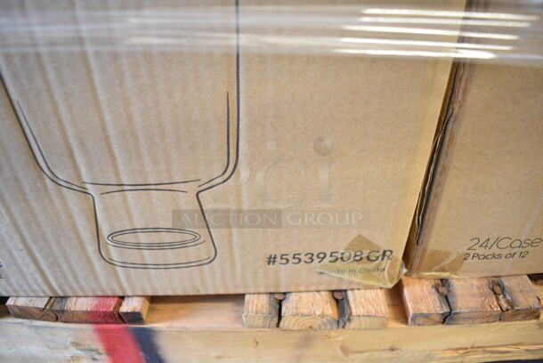 PALLET LOT of 28 BRAND NEW Boxes Including 4 Packs of 245CB12 WHITE Choice 12" x 12" x 2" White Customizable Corrugated Plain Pizza Box - 50/Bundle, 24 Boxes Acopa 5539508GR Pangea 6 oz. Green Martini Glass. 28 Times Your Bid! - Image 5 of 5