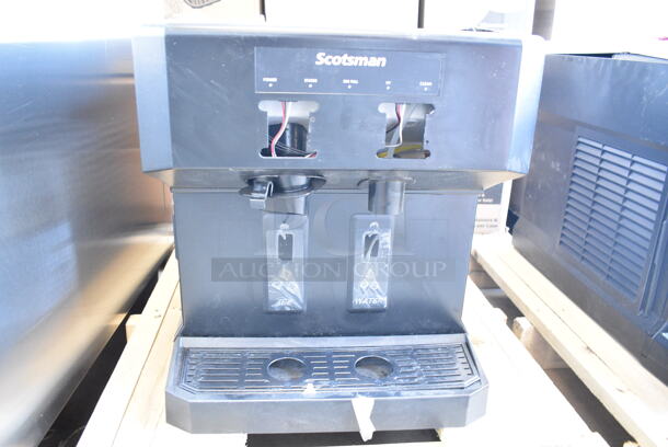 BRAND NEW SCRATCH AND DENT! 2024 Scotsman HID207AX-1A Meridian Compact Nugget Ice Machine with 7 lb. Bin, Touch-Free Ice and Water Dispensing. 115 Volts, 1 Phase.  - Image 3 of 5