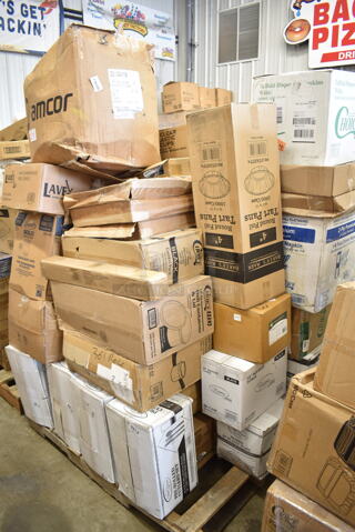 PALLET LOT of 38 BRAND NEW Boxes Including 395OP10 EcoChoice Compostable Sugarcane / Bagasse 7 1/2" x 10" Oval Platter - 500/Case, 5002WRAPNAP Choice WrapNap White 1/4 Fold 2-Ply Dinner Napkin 16" x 16" - 3000/Case, 966TALLFLDB  Choice White Tall-Fold 6" x 13" Dispenser Napkin - 8000/Case, 130TRAY18 Visions Black PET Plastic 18" Thermoform Catering / Deli Tray - 25/Case, 612TARTP4 Baker's Mark 4 1/4" Foil Tart Pan - 1000/Case, 130TONG10BLK Visions 10 1/2" Black Disposable Plastic Tongs - 36/Case, 129MCR24B Choice 24 oz. Black Round Microwavable Heavy Weight Container with Lid 7 1/4" - 150/Case, 128HD16COMBO ChoiceHD 16 oz. Microwavable Translucent Plastic Deli Container and Lid Combo Pack - 240/Case, 760SOUP12WPA Choice 12 oz. White Double Poly-Coated Paper Food Cup with Vented Paper Lid - 250/Case, 130ROLLKFSSH Visions 18" x 15 1/2" Pre-Rolled Linen-Feel White Napkin and Hammersmith Heavy Weight Silver Plastic Cutlery Set - 100/Case, 164TCLWDGY30 Antique Gray Table Leg Post, 176CHPHOLDBK Choice Black Stainless Steel 3-Compartment Flatware / Chopstick Organizer, 5001RT800B Lavex 8" White Hardwound Paper Towel, 800 Feet / Roll - 6/Case, Solo Ultra Clear™ TP12 12 oz Customizable. Practical Fill Clear PET Plastic Cold Cup - 1000/Case, American Metalcraft 18914P 14" Perforated Pizza Disk. 38 Times Your Bid! 