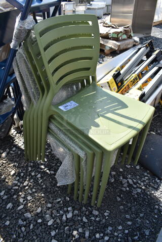 6 BRAND NEW SCRATCH AND DENT! Green Poly Outdoor Dining Height Chair. 6 Times Your Bid!