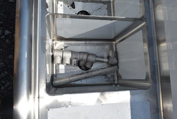 BRAND NEW SCRATCH AND DENT! Steelton 522CS31014LR 54" 18-Gauge Stainless Steel Three Compartment Commercial Sink with 2 Drainboards - 10" x 14" x 12" Bowls. No Legs.  - Image 4 of 8