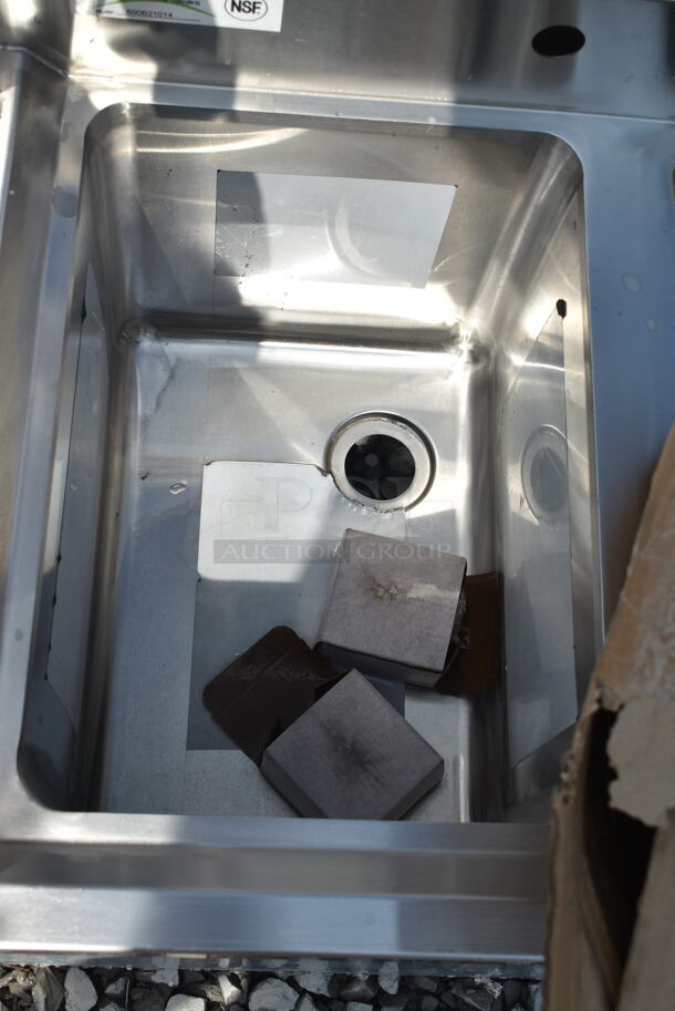 BRAND NEW SCRATCH AND DENT! Regency 600B21014 2 Bowl Underbar Sink - 26 1/2" x 18 3/4" - Image 4 of 5