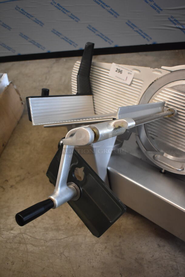 Bizerba SE12DUS Stainless Steel Commercial Countertop Meat Slicer. 120 Volts, 1 Phase. Tested and Working! - Image 6 of 8