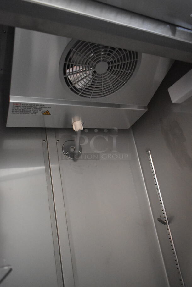 BRAND NEW SCRATCH AND DENT! 2023 KoolMore RIR-1D-SS-19C Stainless Steel Commercial Single Door Reach In Cooler on Commercial Casters. 115 Volts, 1 Phase. Tested and Working! - Image 4 of 7