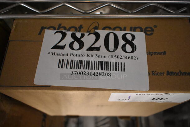 BRAND NEW SCRATCH AND DENT! 64928208 Robot Coupe 28208 Mashed Potato Kit - Image 3 of 4