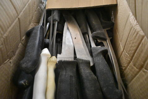 40 SHARPENED Stainless Steel Knives Including Fillet Knives. 40 Times Your Bid!