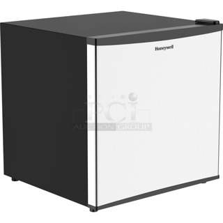 BRAND NEW IN BOX! Honeywell H11MFS Mini Compact Freezer Countertop 1.1 Cubic Feet Single Door Upright Freezer with Reversible Door