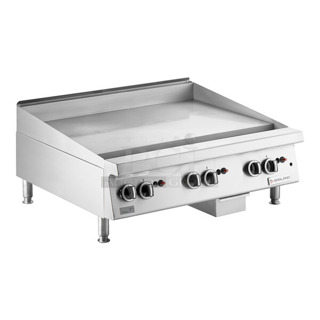 BRAND NEW SCRATCH AND DENT! Garland GTGG36-GT36M 36" Natural Gas Countertop Griddle with Thermostatic Controls. 84,000 BTU