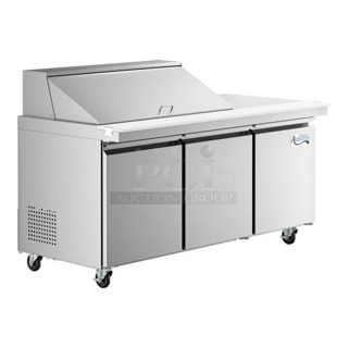 BRAND NEW SCRATCH AND DENT! 2023 Avantco 178SSPTM7118 Stainless Steel Commercial Sandwich Salad Prep Table Bain Marie Mega Top on Commercial Casters. 115 Volts, 1 Phase. Tested and Powers On But Does Not Get Cold