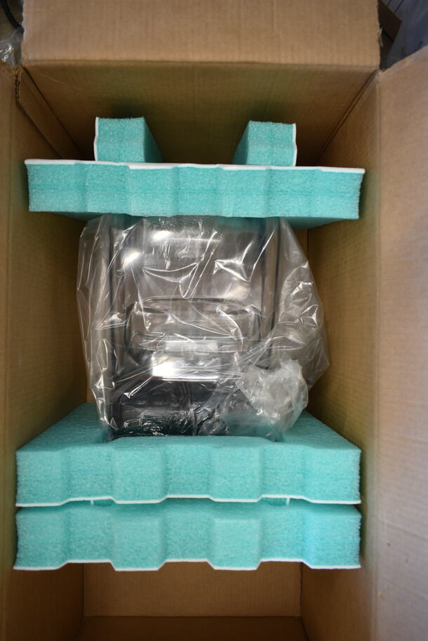 2 BRAND NEW Boxes Including Blendtec C825C11Q-B1GB1A Connoisseur 825 3.8 hp Blender with Sound Enclosure and Blendtec I885C2901-B1GB1D Stealth 885 In-Counter Blender Package With Noise Reduction. 2 Times Your Bid! Tested and Working! - Image 8 of 9