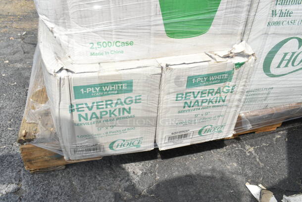 PALLET LOT of 33 BRAND NEW Boxes 395TO991 EcoChoice 9" x 9" x 3" Compostable Sugarcane / Bagasse 1 Compartment Take-Out Box - 200/Case, 2 Box 394360M Noble Products Powdered Disposable Vinyl Gloves for Foodservice - 1000/Case,  394360L Noble Products Powdered Disposable Vinyl Gloves for Foodservice - 1000/Case, 130BKFKSNSPH Choice Black Heavy Weight Wrapped Plastic Cutlery Pack with Napkin and Salt and Pepper Packets - 500/Case, 127P400 Choice 4 oz. Black Plastic Souffle Cup / Portion Cup - 2500/Case, 2 Box 5001BNAP Choice 1-Ply White Beverage / Cocktail Napkin - 4000/Case, 966TALLFLDB Choice White Tall-Fold 6" x 13" Dispenser Napkin - 8000/Case, Choice 9" Round Dome Take Out Lids, 5005DNAPFLTE Choice Touchstone 14" x 14" White Linen-Feel Flat-Packed Dinner Napkin, 395SP10 EcoChoice Compostable Sugarcane / Bagasse 10" x 10" Square Plate - 300/Case, 5013858 Lavex Li'l Herc 55-60 Gallon 1.2 Mil 38" x 58" Low Density Medium-Duty Black Trash Bag / Can Liner - 100/Case, 5008W Choice 8 oz. Tall White Poly Paper Hot Cup - 1000/Case, 2 Box 795PTOBK3 Choice 7 3/4" x 5 1/2" x 2 1/2" Black Microwavable Folded Paper #3 Take-Out Container - 200/Case, Dart 9CPWC Concorde 9" 3 Compartment White Non-Laminated Round Foam Plate, 485WB9NEONW Choice 9" Neon Extra Wide Pointed Wrapped Boba Straw - 1600/Case, 612DS3COMP Choice 8 1/2"x 6 3/8" 3-Compartment Oblong Foil Take-Out Container with Board Lid - 250/Case. 33 Times Your Bid! - Image 7 of 12