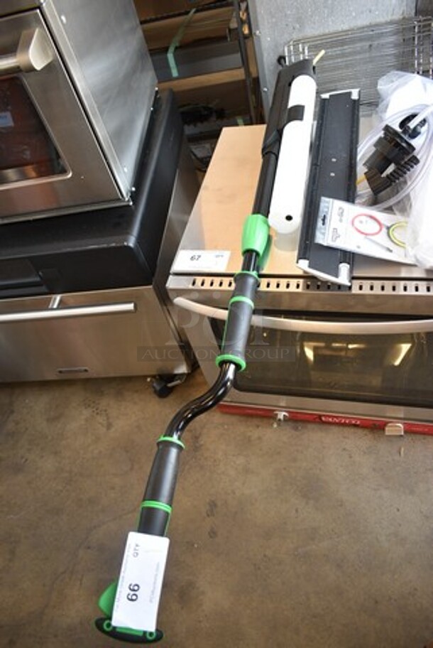 BRAND NEW SCRATCH AND DENT! Unger 905efbap Excella EFBAP Backpack Complete - Image 5 of 9