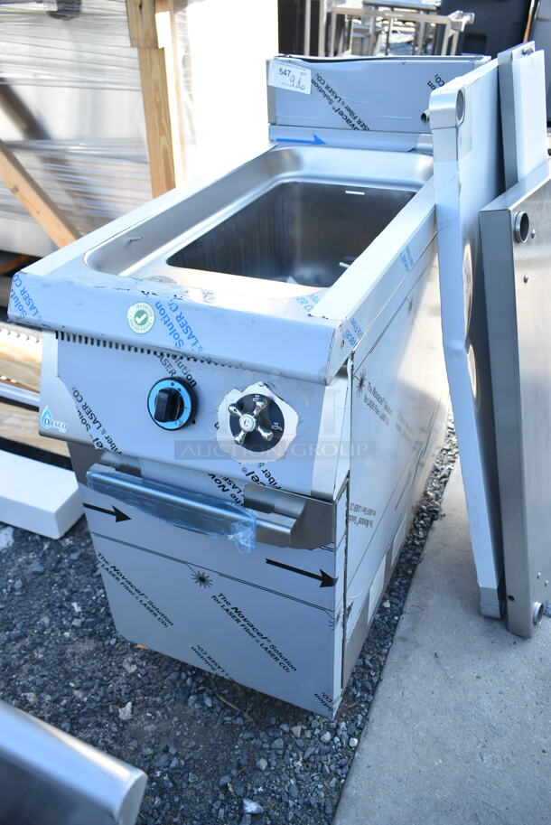 BRAND NEW SCRATCH AND DENT! Desco CPG145 Stainless Steel Commercial Floor Style Natural Gas Powered Pasta Cooker.  - Image 5 of 5