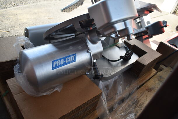 BRAND NEW SCRATCH AND DENT! 2024 Pro-Cut KMS-13 Stainless Steel Commercial Countertop 13" Automatic Meat Slicer w/ Blade Sharpener. 115 Volts, 1 Phase. Tested and Working! - Image 8 of 9